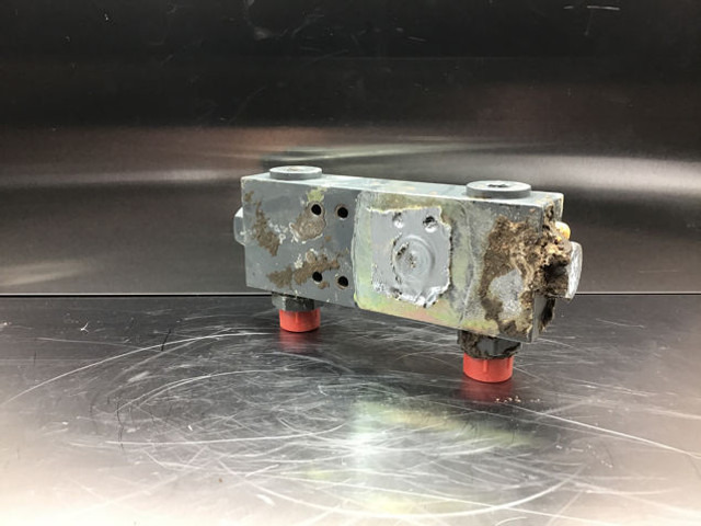 Liebherr Safety Valve - Клапан: фото 5 Liebherr Safety Valve - Клапан: фото 5