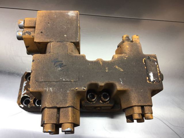 Liebherr Safety Valve - Гидравлика: фото 2 Liebherr Safety Valve - Гидравлика: фото 2