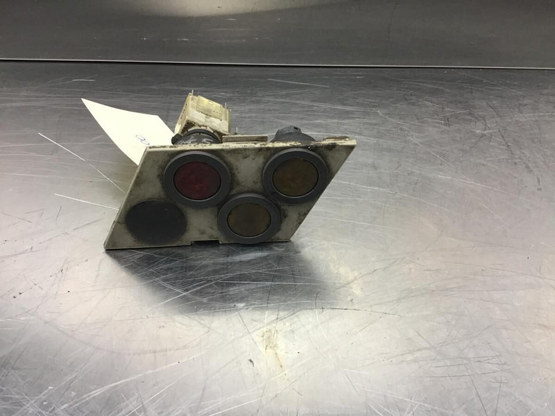 Liebherr Switch Module - Приборная панель: фото 1 Liebherr Switch Module - Приборная панель: фото 1