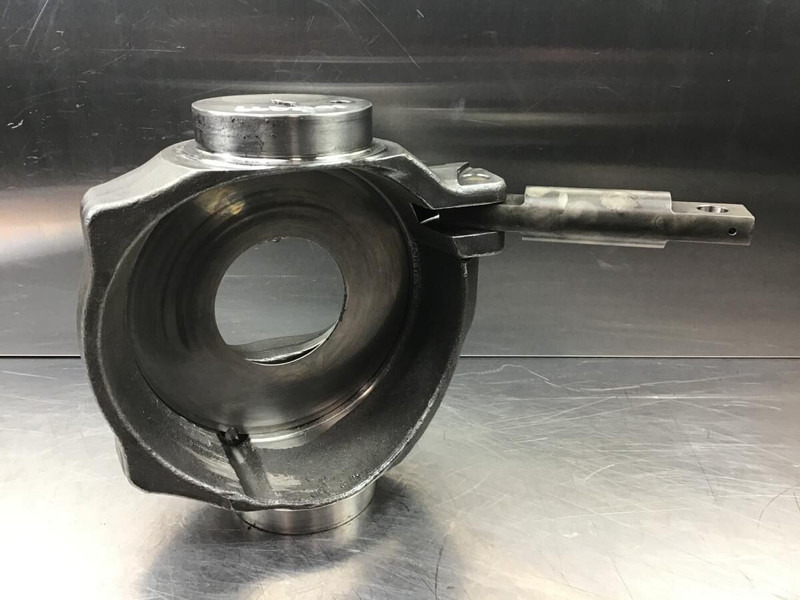 Liebherr Swivel Yoke - Поворотный кулак: фото 1 Liebherr Swivel Yoke - Поворотный кулак: фото 1