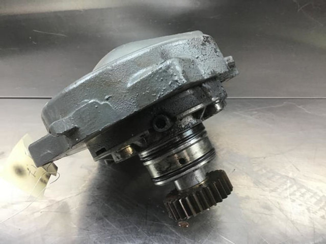 Liebherr Waterpump - Помпа: фото 3 Liebherr Waterpump - Помпа: фото 3