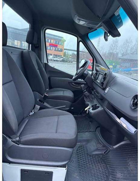 Грузовик с подъемником Mercedes-Benz Dino 230VTH: фото 9 Грузовик с подъемником Mercedes-Benz Dino 230VTH: фото 9