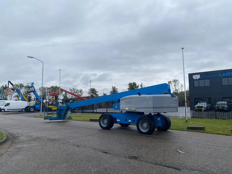 Genie S-85 - Телескопический подъемник: фото 4 Genie S-85 - Телескопический подъемник: фото 4