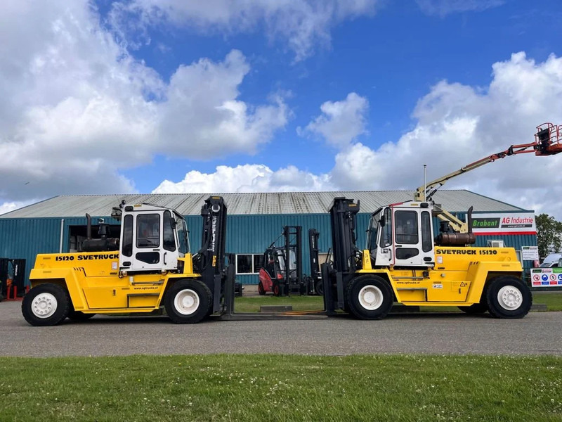 Svetruck 15-120 15TONS - Дизельный погрузчик: фото 2 Svetruck 15-120 15TONS - Дизельный погрузчик: фото 2