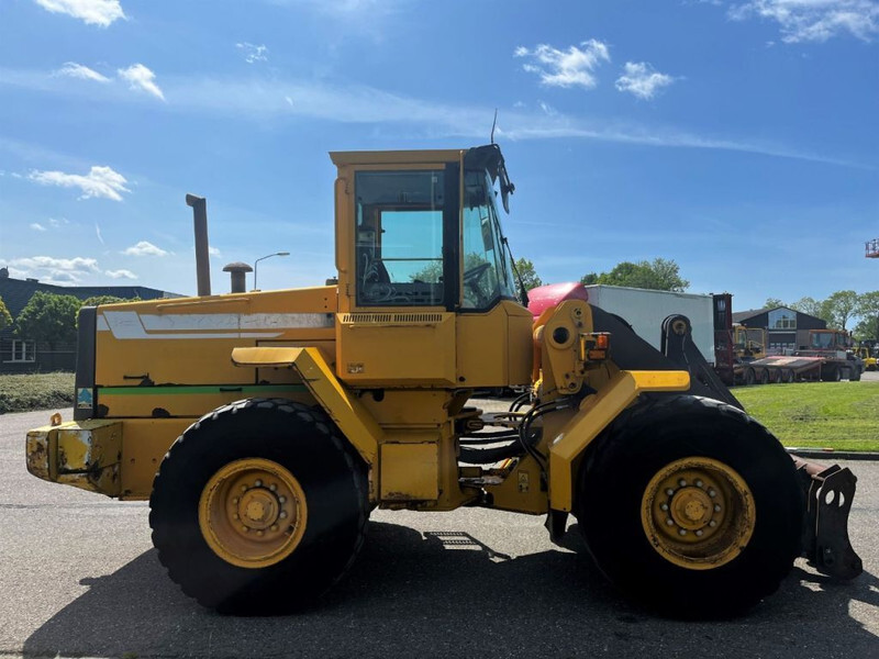 Volvo L70C - Колёсный погрузчик: фото 1 Volvo L70C - Колёсный погрузчик: фото 1