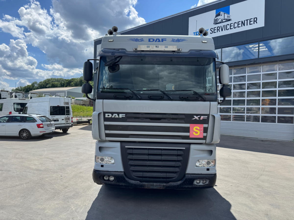 DAF XF510 Effer 255-5 6x2 SZM/Pritsche - Автоманипулятор: фото 3 DAF XF510 Effer 255-5 6x2 SZM/Pritsche - Автоманипулятор: фото 3