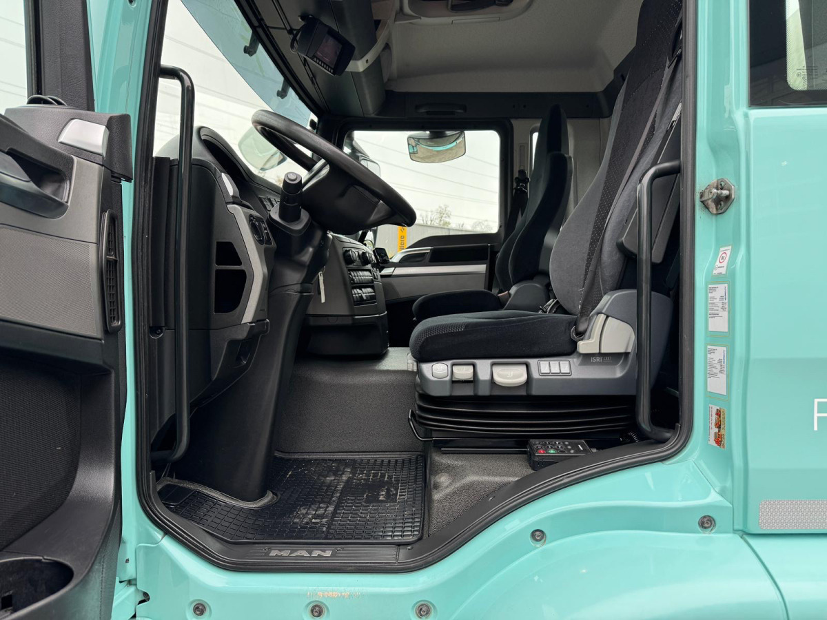 MAN TGS 26.440 6x2 Isoliert Milchtank 3 Kammern в лизинг MAN TGS 26.440 6x2 Isoliert Milchtank 3 Kammern: фото 17