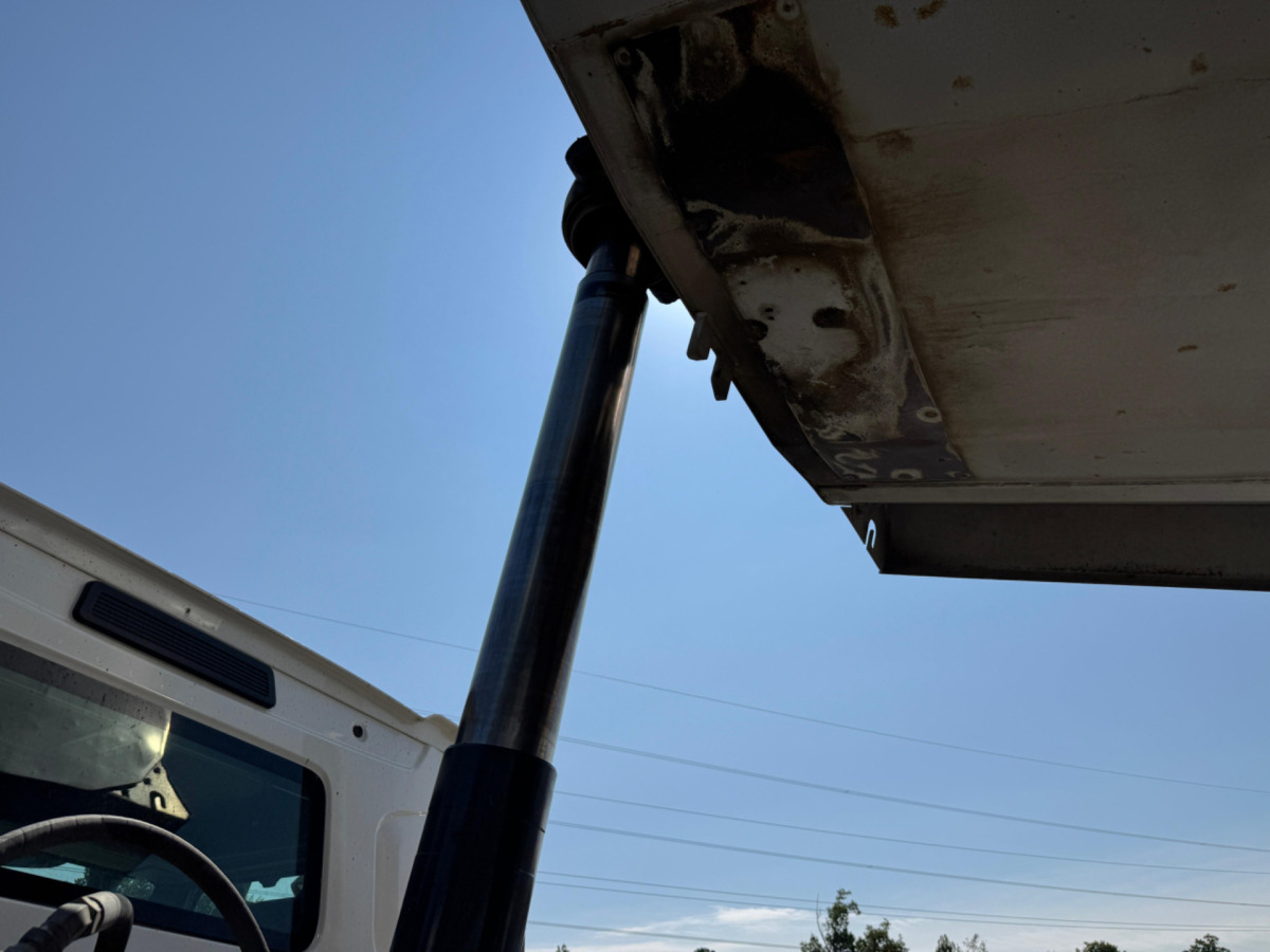 Самосвал RENAULT C520 10x4 Kipper: фото 12 Самосвал RENAULT C520 10x4 Kipper: фото 12