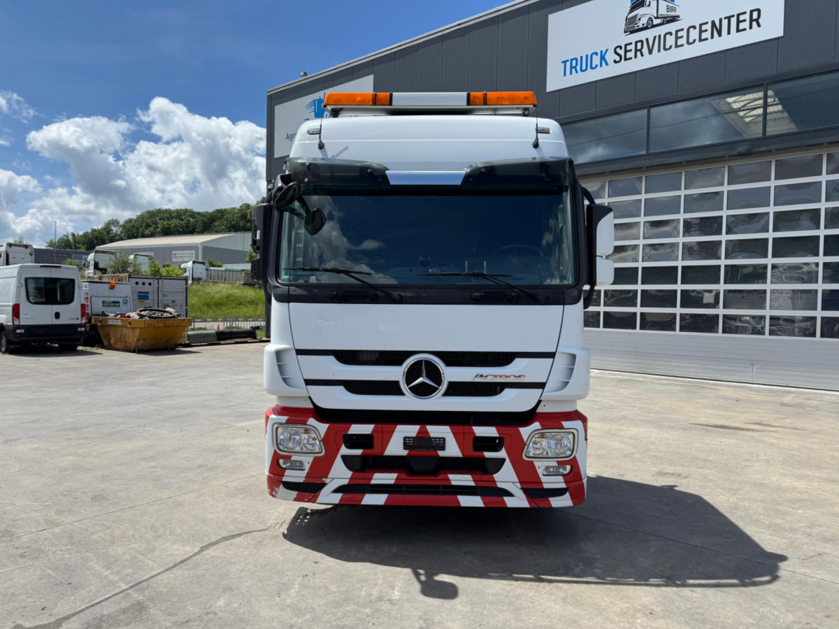 MERCEDES Actros 1848 4x2 - Тягач: фото 2 MERCEDES Actros 1848 4x2 - Тягач: фото 2