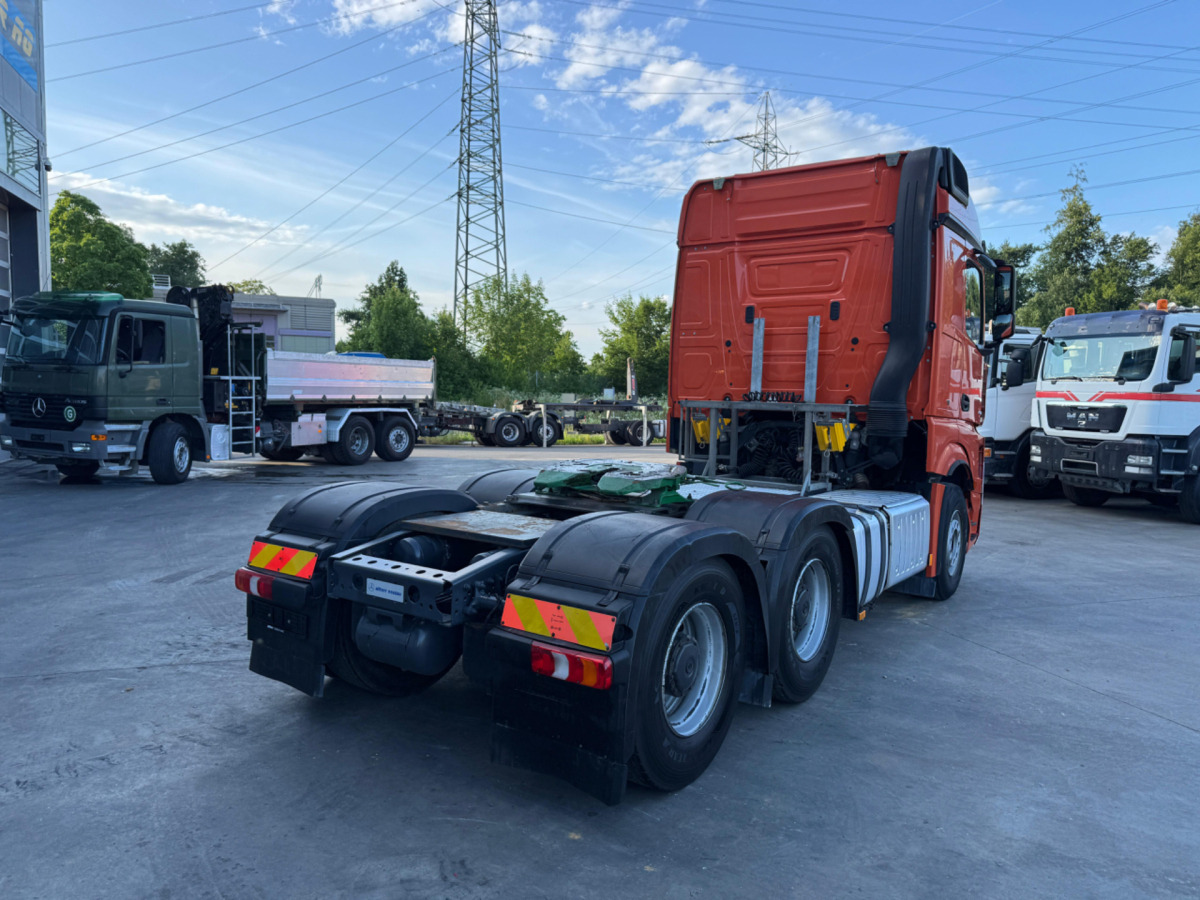 MERCEDES Actros 3358 6x4 120T - Тягач: фото 5 MERCEDES Actros 3358 6x4 120T - Тягач: фото 5