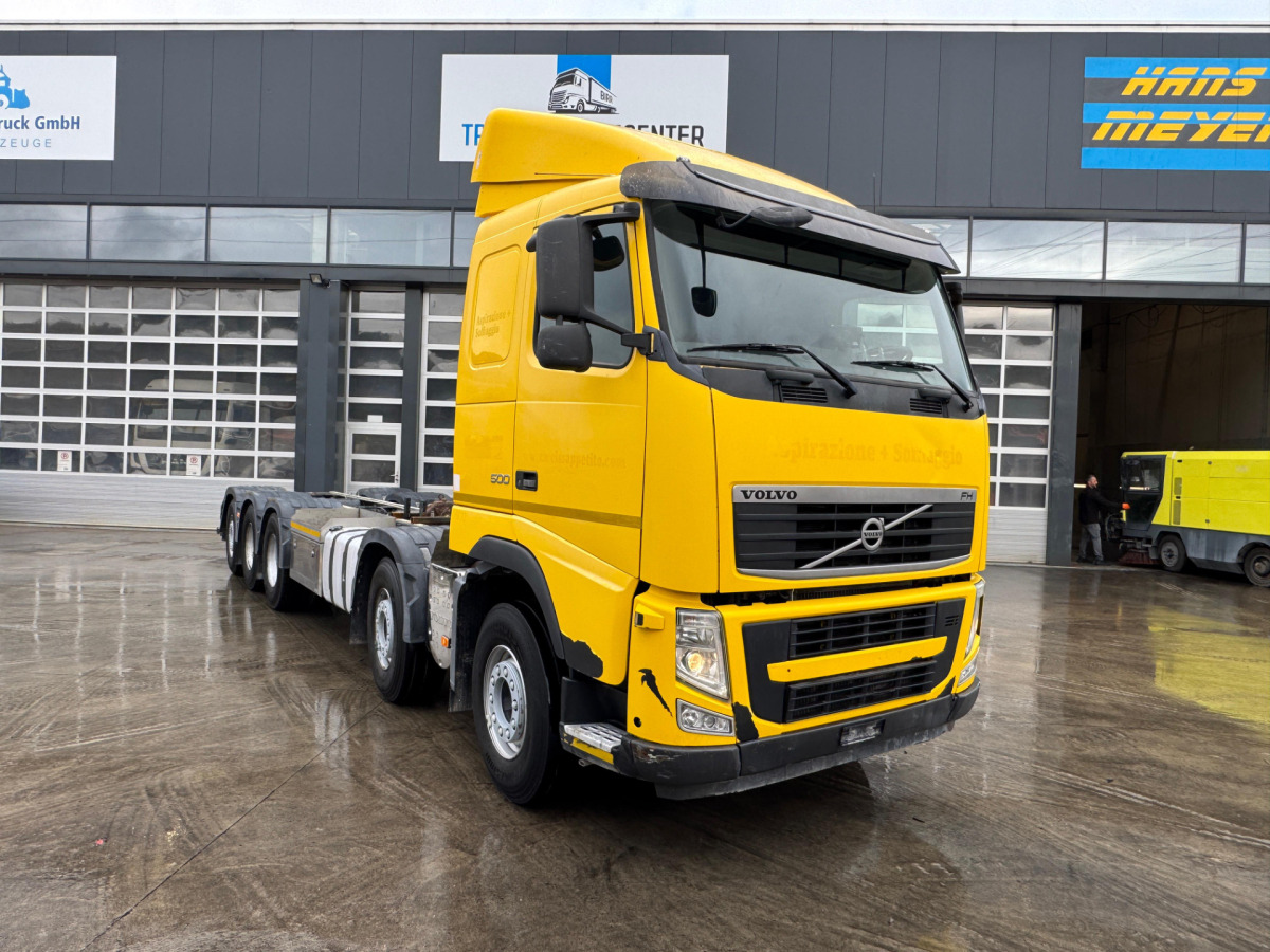 VOLVO FH-500 10x4 - Грузовик-шасси: фото 3 VOLVO FH-500 10x4 - Грузовик-шасси: фото 3