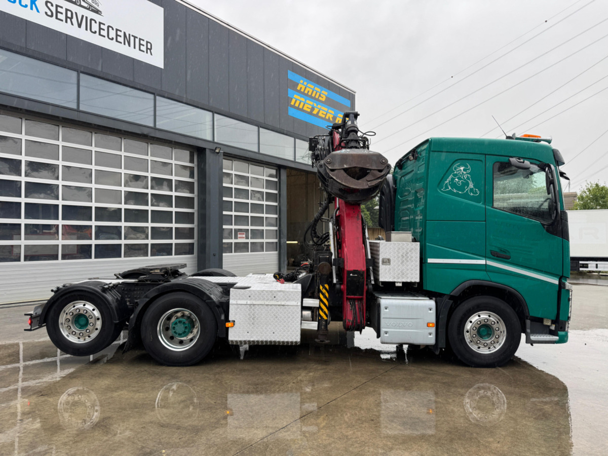 VOLVO FH-540 6x2 Tajfun L300Z - Лесовоз, Автоманипулятор: фото 4 VOLVO FH-540 6x2 Tajfun L300Z - Лесовоз, Автоманипулятор: фото 4