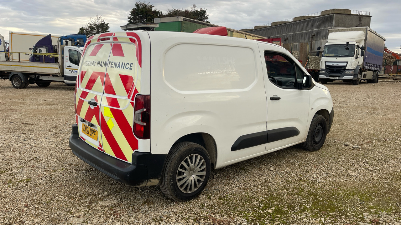 CITROEN BERLINGO ENTERPRISE 650 1.5 BLUEHDI 75PS - Легковой фургон: фото 4 CITROEN BERLINGO ENTERPRISE 650 1.5 BLUEHDI 75PS - Легковой фургон: фото 4