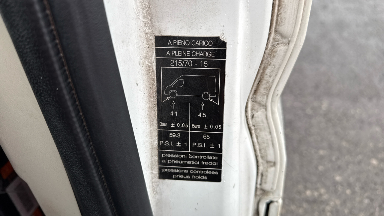 Цельнометаллический фургон CITROEN RELAY 35 2.2 HDI 130PS: фото 11