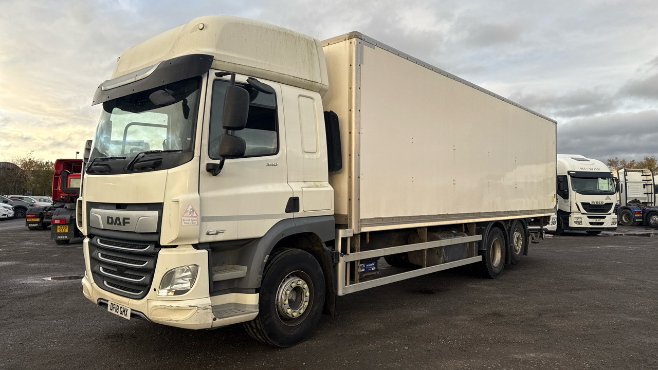 DAF CF 340 - Грузовик с закрытым кузовом: фото 2 DAF CF 340 - Грузовик с закрытым кузовом: фото 2