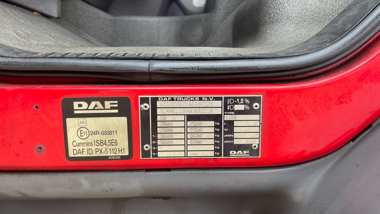 Грузовик с закрытым кузовом Daf LF 150: фото 12