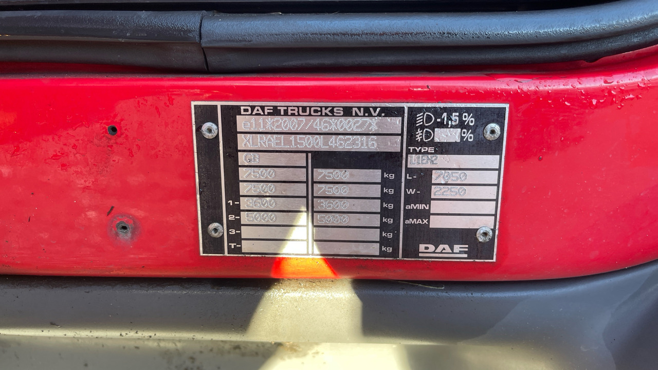 Грузовик с закрытым кузовом Daf LF 150: фото 12