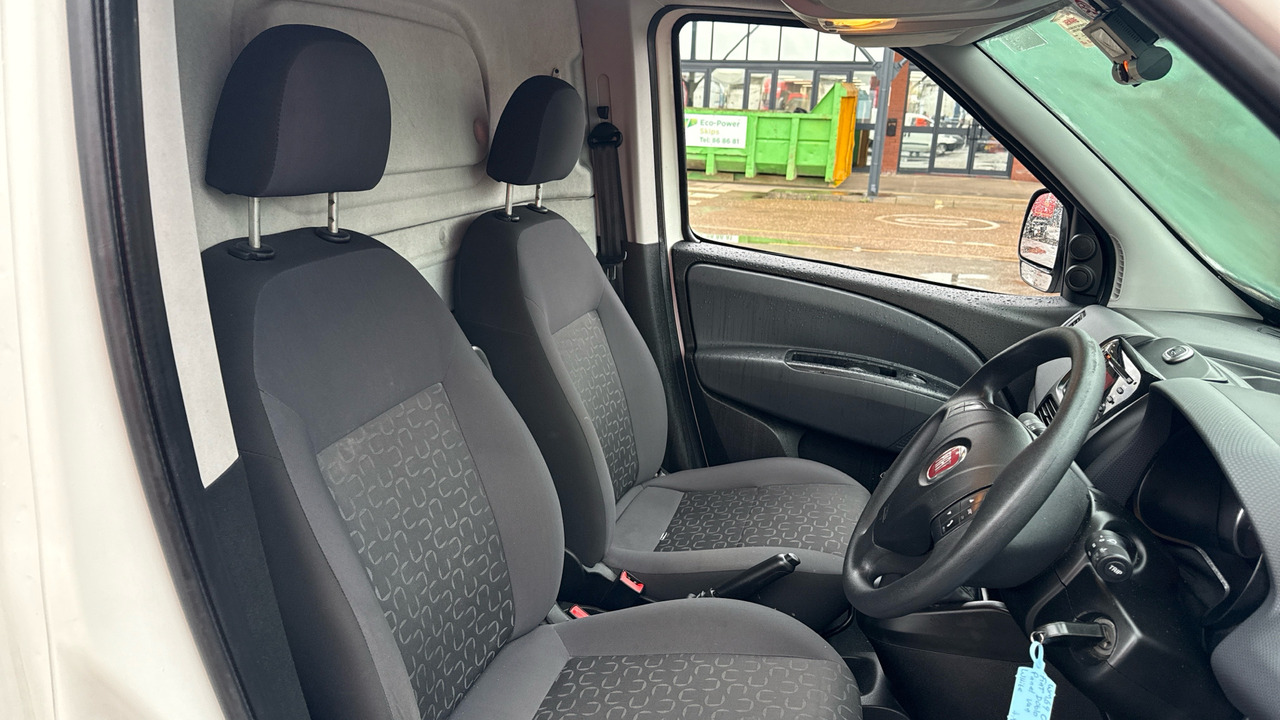 FIAT DOBLO 16V 1.3 MULTIJET 95PS TECNICO - Легковой фургон: фото 5 FIAT DOBLO 16V 1.3 MULTIJET 95PS TECNICO - Легковой фургон: фото 5