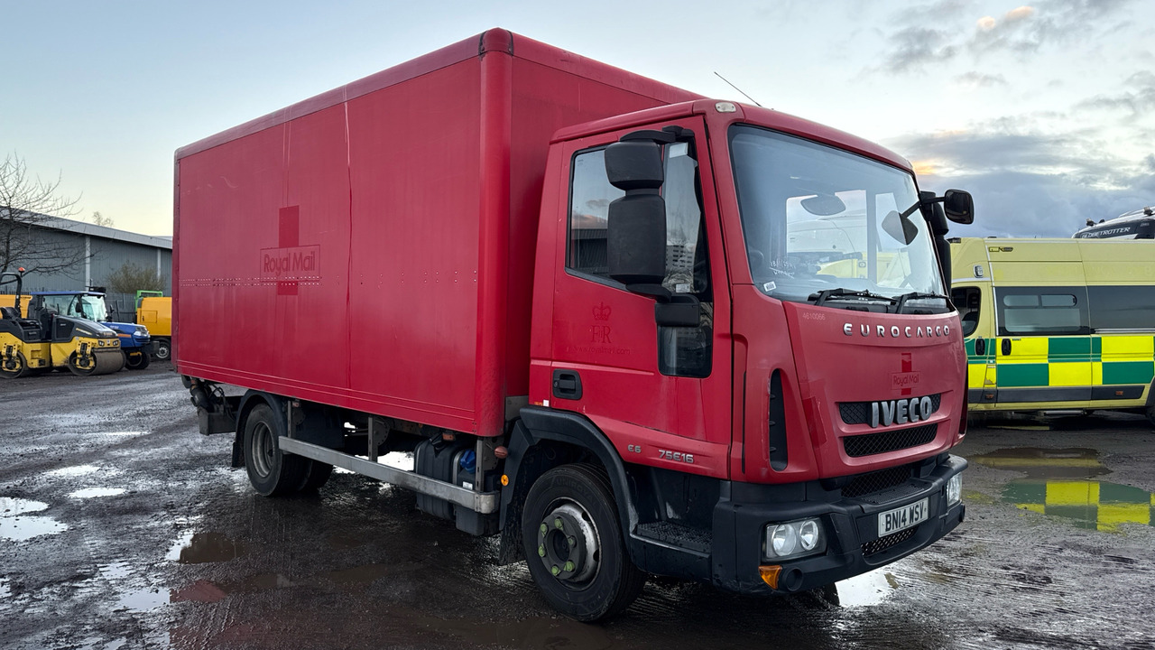 Iveco Eurocargo 75E16 - Грузовик с закрытым кузовом: фото 1 Iveco Eurocargo 75E16 - Грузовик с закрытым кузовом: фото 1