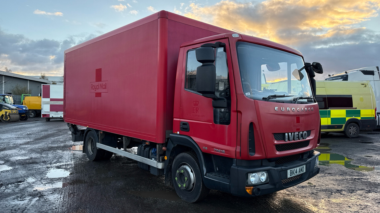 Iveco Eurocargo 75E16 - Грузовик с закрытым кузовом: фото 1 Iveco Eurocargo 75E16 - Грузовик с закрытым кузовом: фото 1