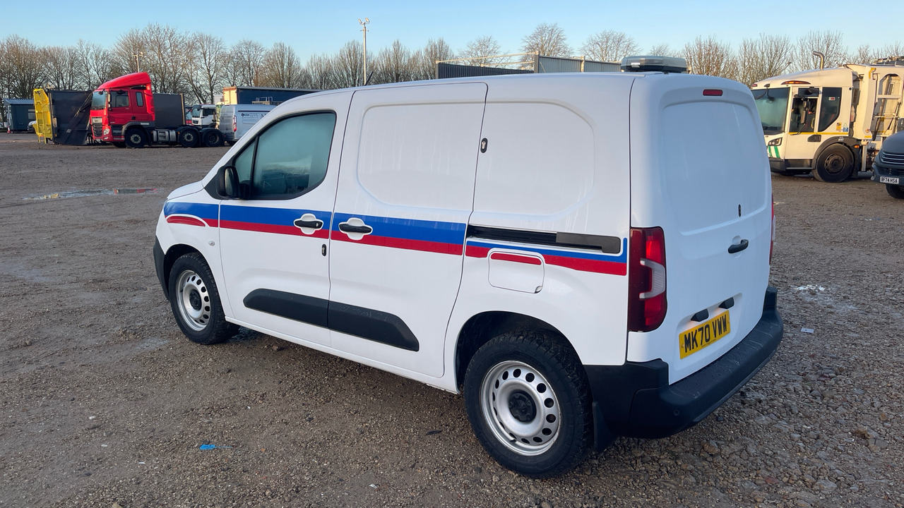 PEUGEOT PARTNER 1000 1.5 BlueHDi 100PS - Легковой фургон: фото 3 PEUGEOT PARTNER 1000 1.5 BlueHDi 100PS - Легковой фургон: фото 3