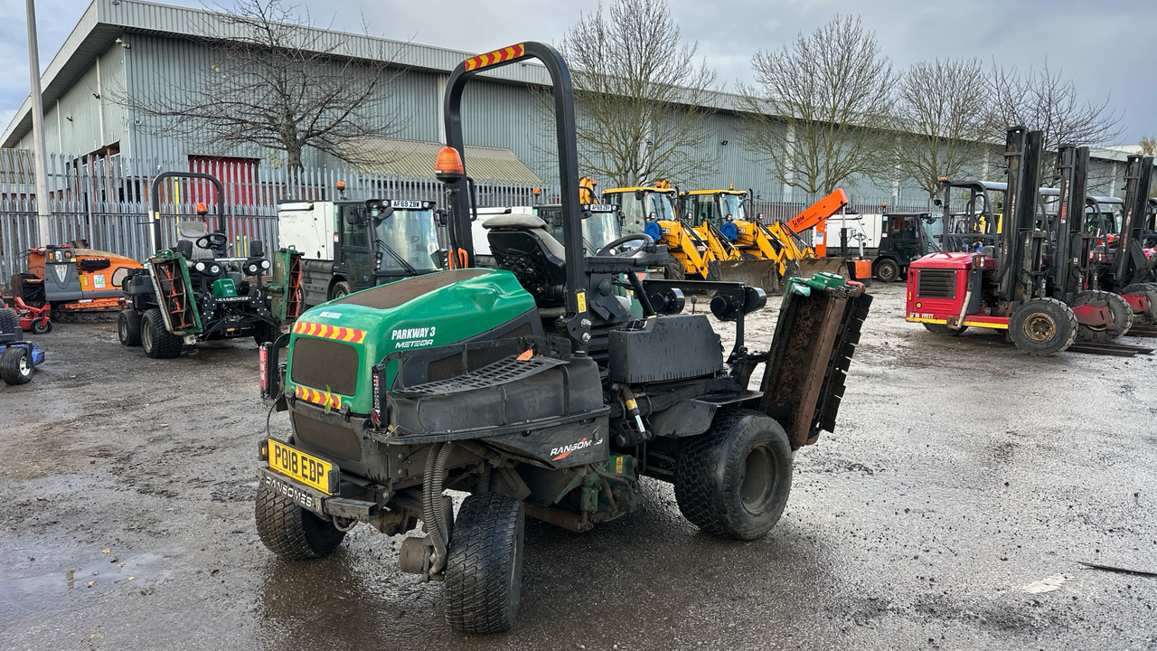 RANSOMES PARKWAY 3 METEOR - Газонокосилка: фото 4 RANSOMES PARKWAY 3 METEOR - Газонокосилка: фото 4