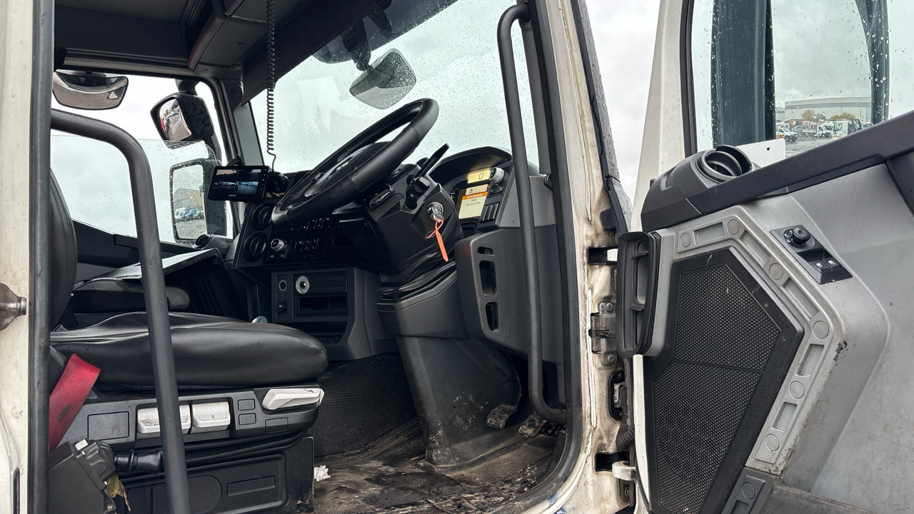 RENAULT C 430 - Самосвал: фото 5 RENAULT C 430 - Самосвал: фото 5