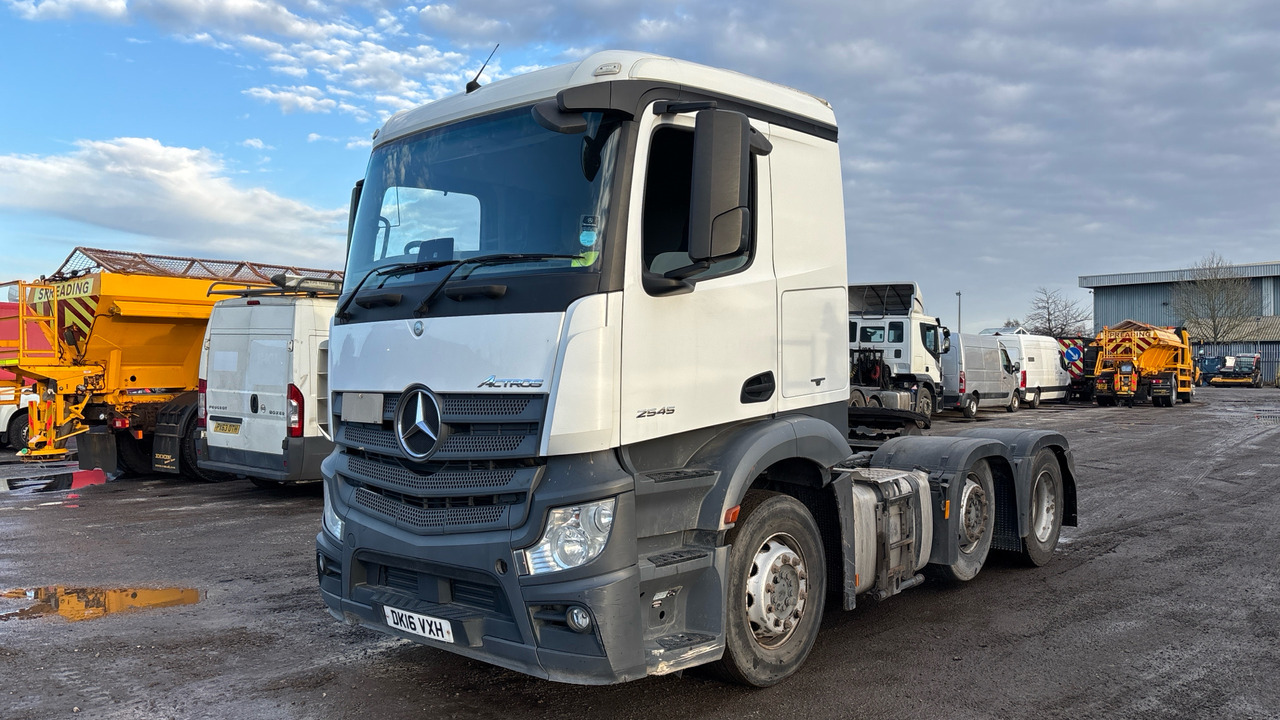 MERCEDES-BENZ ACTROS 2545 - Тягач: фото 2 MERCEDES-BENZ ACTROS 2545 - Тягач: фото 2