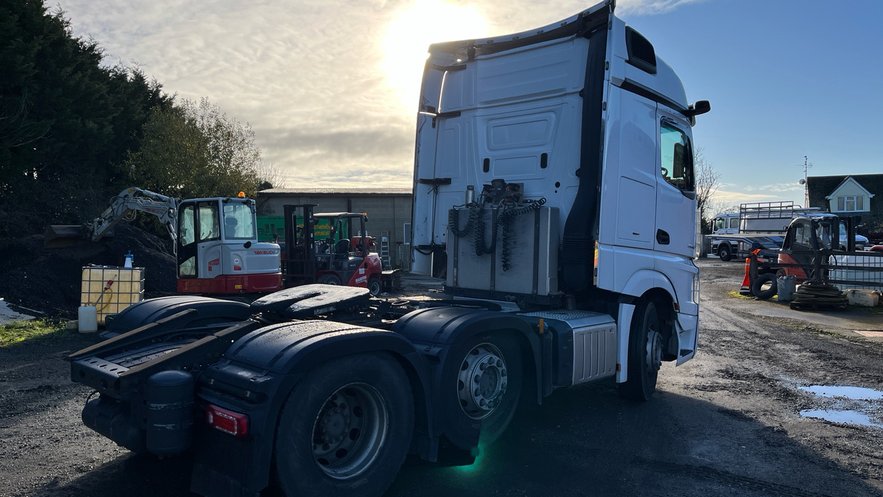 Mercedes-Benz Actros 2545 - Тягач: фото 4 Mercedes-Benz Actros 2545 - Тягач: фото 4