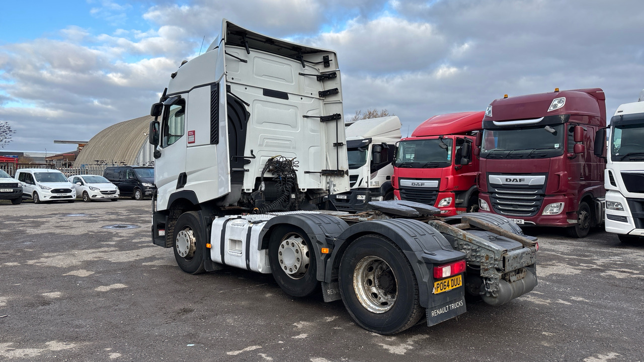 RENAULT T 460 - Тягач: фото 3 RENAULT T 460 - Тягач: фото 3