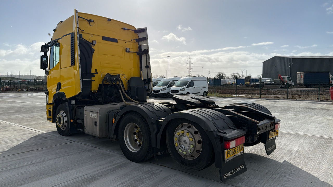 RENAULT T RANGE - Тягач: фото 3 RENAULT T RANGE - Тягач: фото 3