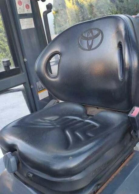 Toyota 7FGF25 - Газовый погрузчик: фото 5 Toyota 7FGF25 - Газовый погрузчик: фото 5