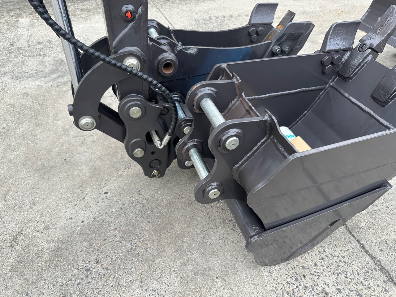 RHINOCEROS XN28 - Мини-экскаватор: фото 5 RHINOCEROS XN28 - Мини-экскаватор: фото 5