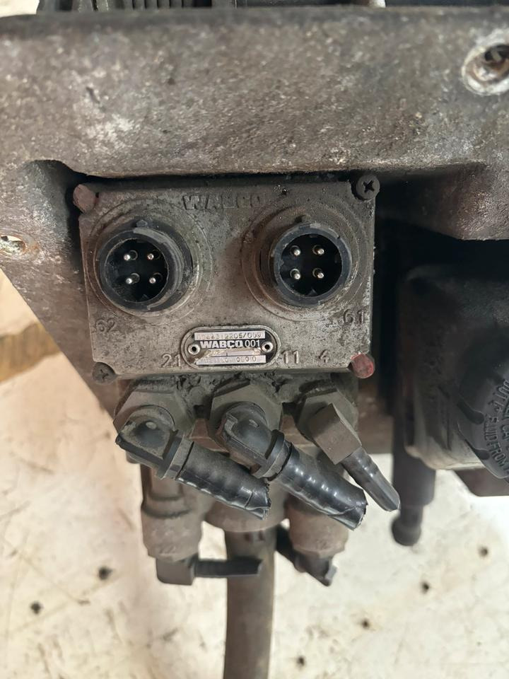 Atego Fußbremsventil Bremsventil A9702940001 WABCO 480001000 - Педаль для Грузовиков: фото 3 Atego Fußbremsventil Bremsventil A9702940001 WABCO 480001000 - Педаль для Грузовиков: фото 3