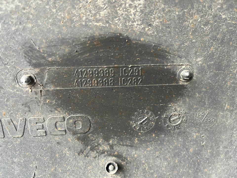 IVECO Stralis 450 Kotflügel vorne links 41299389 / 41299388 - Крыло для Грузовиков: фото 2 IVECO Stralis 450 Kotflügel vorne links 41299389 / 41299388 - Крыло для Грузовиков: фото 2