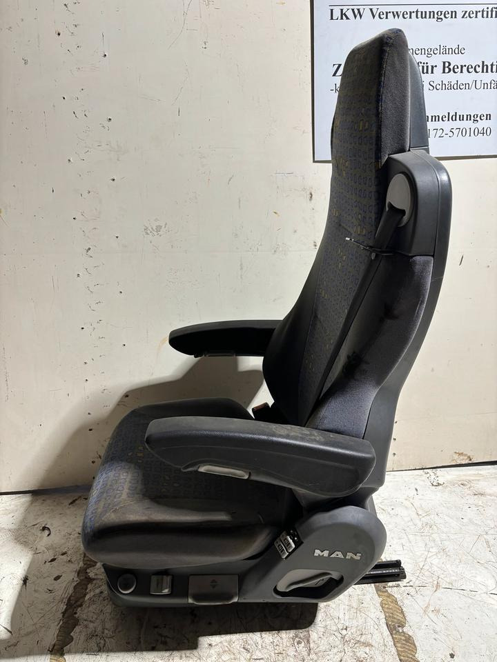 MAN TGA Fahrersitz mit Luft - Сиденье для Грузовиков: фото 3 MAN TGA Fahrersitz mit Luft - Сиденье для Грузовиков: фото 3