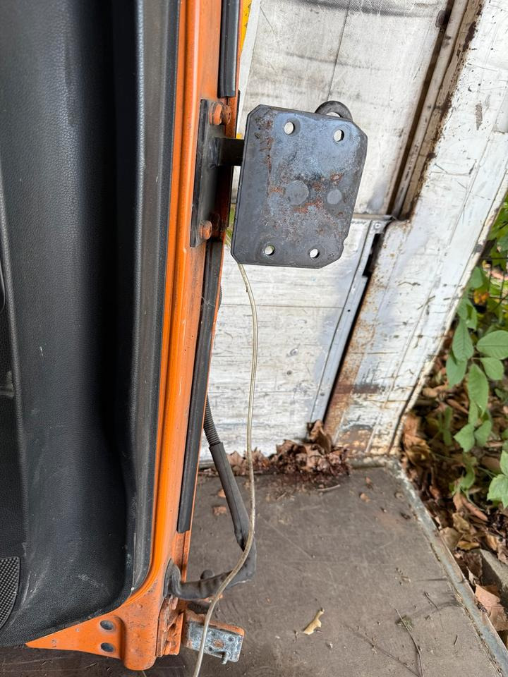 MAN TGS EU6 Fahrertür Orange Spiegel Innenverkleidung LN 79 - Дверь и запчасти для Грузовиков: фото 3 MAN TGS EU6 Fahrertür Orange Spiegel Innenverkleidung LN 79 - Дверь и запчасти для Грузовиков: фото 3