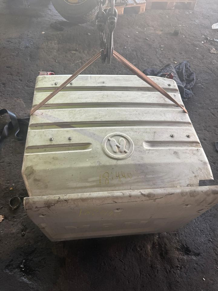 MAN TGX EU6 Auspuff Katalysator 81.151036125 - Выхлопная система для Грузовиков: фото 1 MAN TGX EU6 Auspuff Katalysator 81.151036125 - Выхлопная система для Грузовиков: фото 1