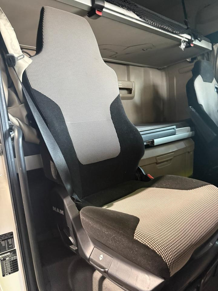 MAN TGX EU6 Beifahrersitz mit Luft - Сиденье для Грузовиков: фото 1 MAN TGX EU6 Beifahrersitz mit Luft - Сиденье для Грузовиков: фото 1