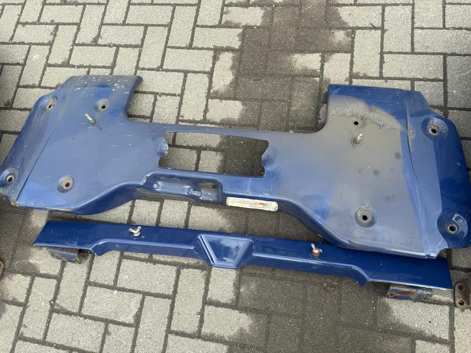 MAN TGX Eisen Stoßstange komplett - Бампер для Грузовиков: фото 5 MAN TGX Eisen Stoßstange komplett - Бампер для Грузовиков: фото 5