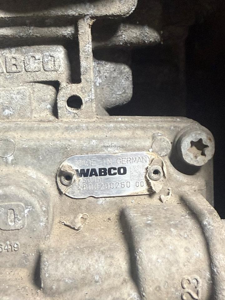 MAN WABCO Fußbremsventil 4800200260 - Детали тормозной системы для Грузовиков: фото 3 MAN WABCO Fußbremsventil 4800200260 - Детали тормозной системы для Грузовиков: фото 3