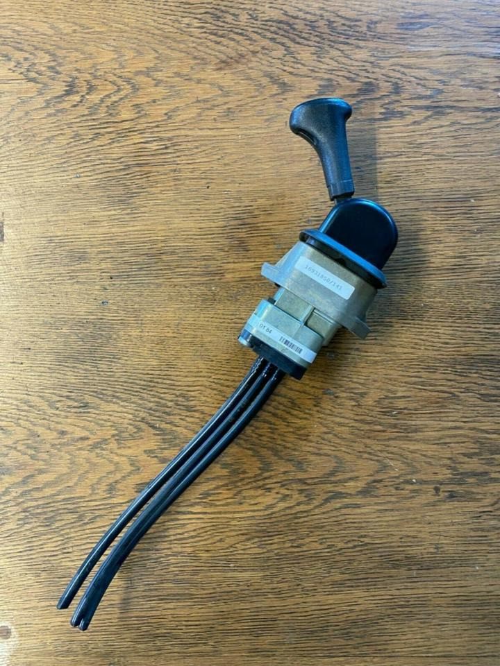 Mercedes Actros MP2 Handknorrbremse A 000 420 01 84 - Рычаг переключения передач для Грузовиков: фото 4 Mercedes Actros MP2 Handknorrbremse A 000 420 01 84 - Рычаг переключения передач для Грузовиков: фото 4