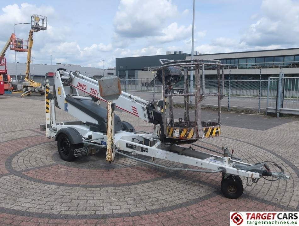 Dino 120T Tow Telescopic Boom Work Lift 1200cm - Прицепной подъемник: фото 2 Dino 120T Tow Telescopic Boom Work Lift 1200cm - Прицепной подъемник: фото 2