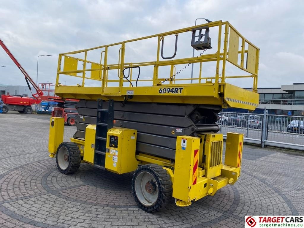 GMG 6094RT Diesel 4x4 Scissor Work Lift 2020cm - Ножничный подъемник: фото 2 GMG 6094RT Diesel 4x4 Scissor Work Lift 2020cm - Ножничный подъемник: фото 2