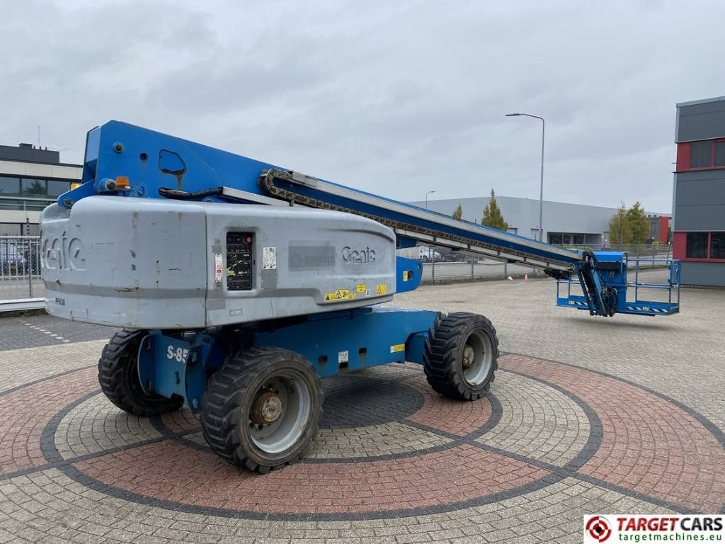Genie S-85 Telescopic 4x4 Diesel Boom Work Lift 2791cm - Телескопический подъемник: фото 3 Genie S-85 Telescopic 4x4 Diesel Boom Work Lift 2791cm - Телескопический подъемник: фото 3