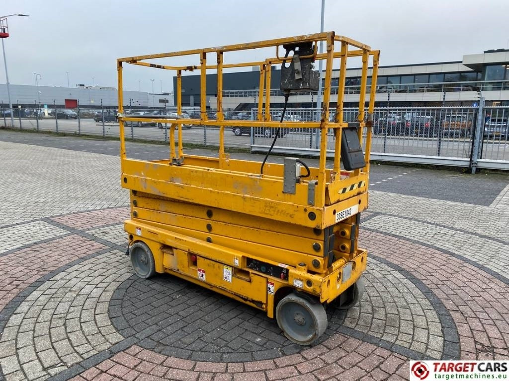 Haulotte Compact 10N Electric Scissor Work Lift 1000cm - Ножничный подъемник: фото 2 Haulotte Compact 10N Electric Scissor Work Lift 1000cm - Ножничный подъемник: фото 2