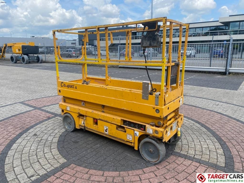 Haulotte Compact 8 Electric Scissor Work Lift 818cm - Ножничный подъемник: фото 2 Haulotte Compact 8 Electric Scissor Work Lift 818cm - Ножничный подъемник: фото 2