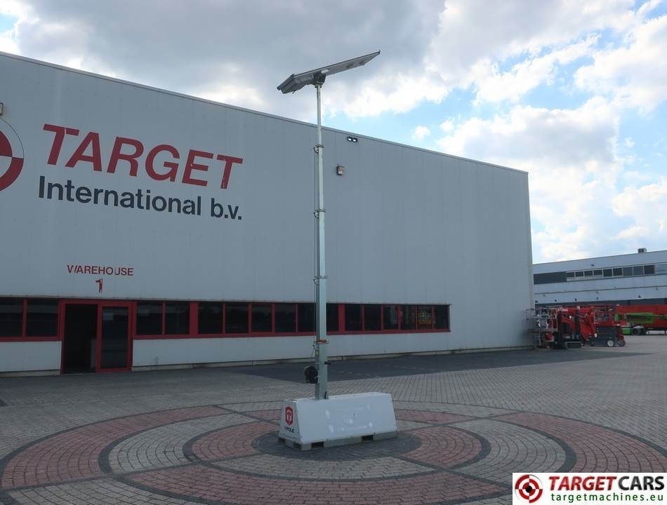 Осветительная мачта Trime X-Pole Led Solar Tower Light 2x25W: фото 5 Осветительная мачта Trime X-Pole Led Solar Tower Light 2x25W: фото 5