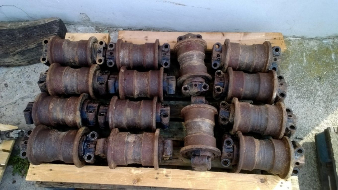 Caterpillar 317B LN RULLI INFERIORI - Опорный каток для Строительной техники: фото 1 Caterpillar 317B LN RULLI INFERIORI - Опорный каток для Строительной техники: фото 1