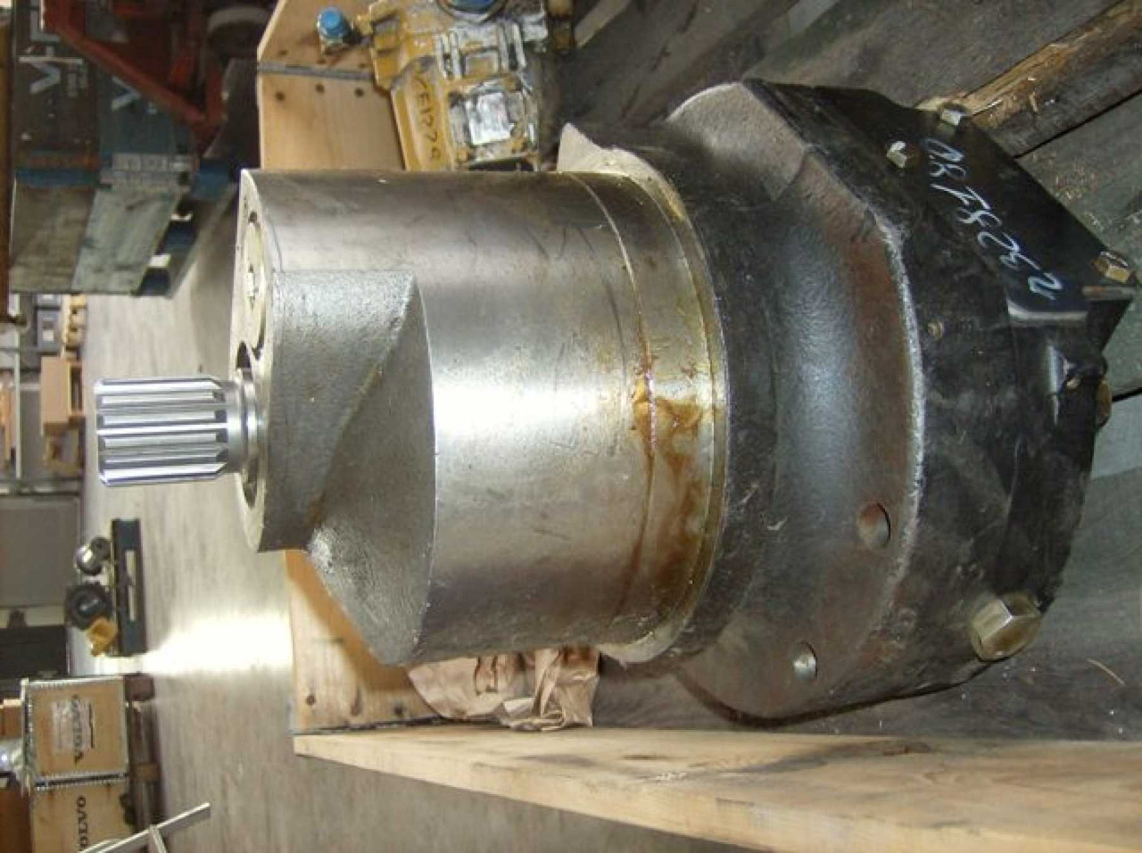 Caterpillar 345C MOTORI DI TRASLAZIONI NUOVI. - Бортовой редуктор для Строительной техники: фото 3 Caterpillar 345C MOTORI DI TRASLAZIONI NUOVI. - Бортовой редуктор для Строительной техники: фото 3